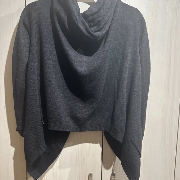 Lululemon Cabin Yogi Wrap - Picture 7 of 8